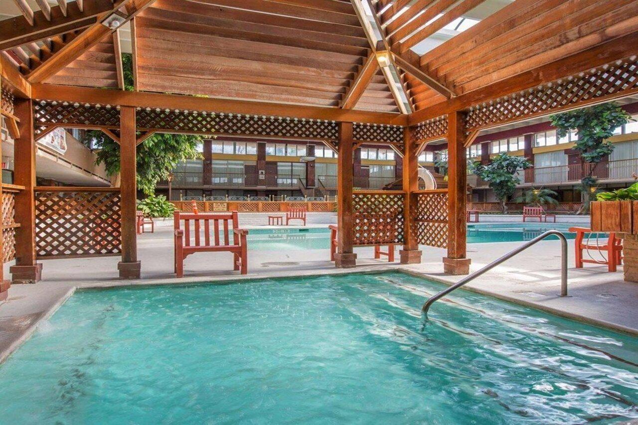 Clarion Inn Conference Center 莫德斯托 外观 照片