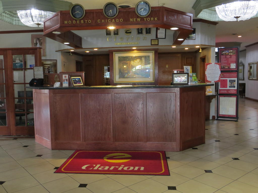 Clarion Inn Conference Center 莫德斯托 外观 照片