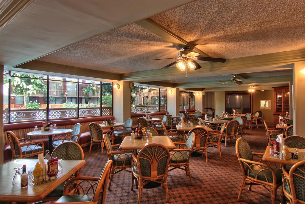 Clarion Inn Conference Center 莫德斯托 外观 照片