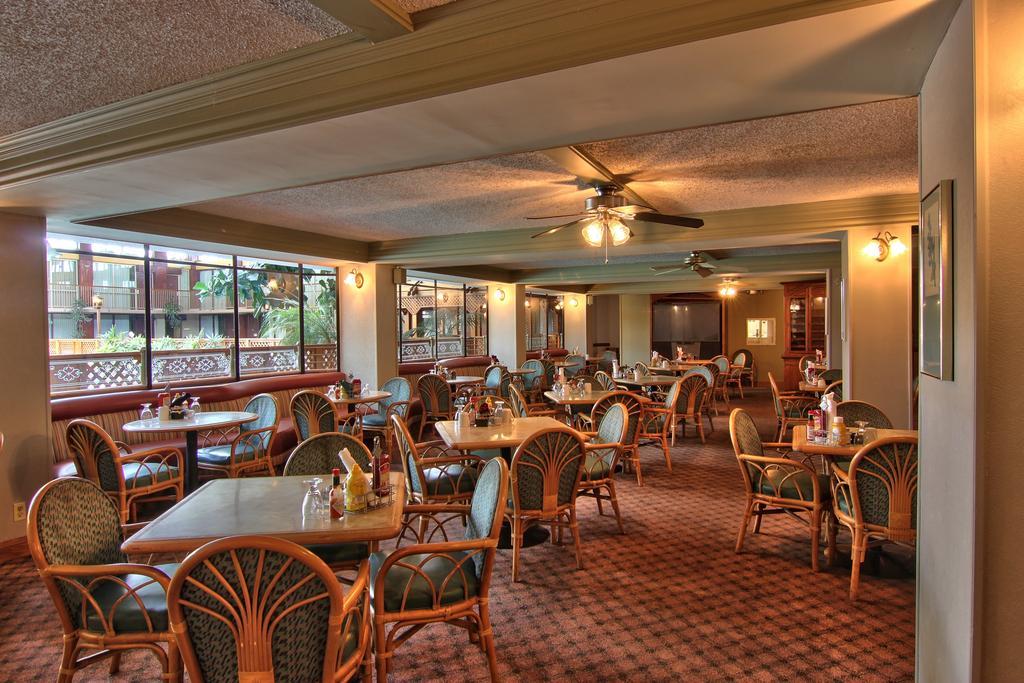 Clarion Inn Conference Center 莫德斯托 外观 照片