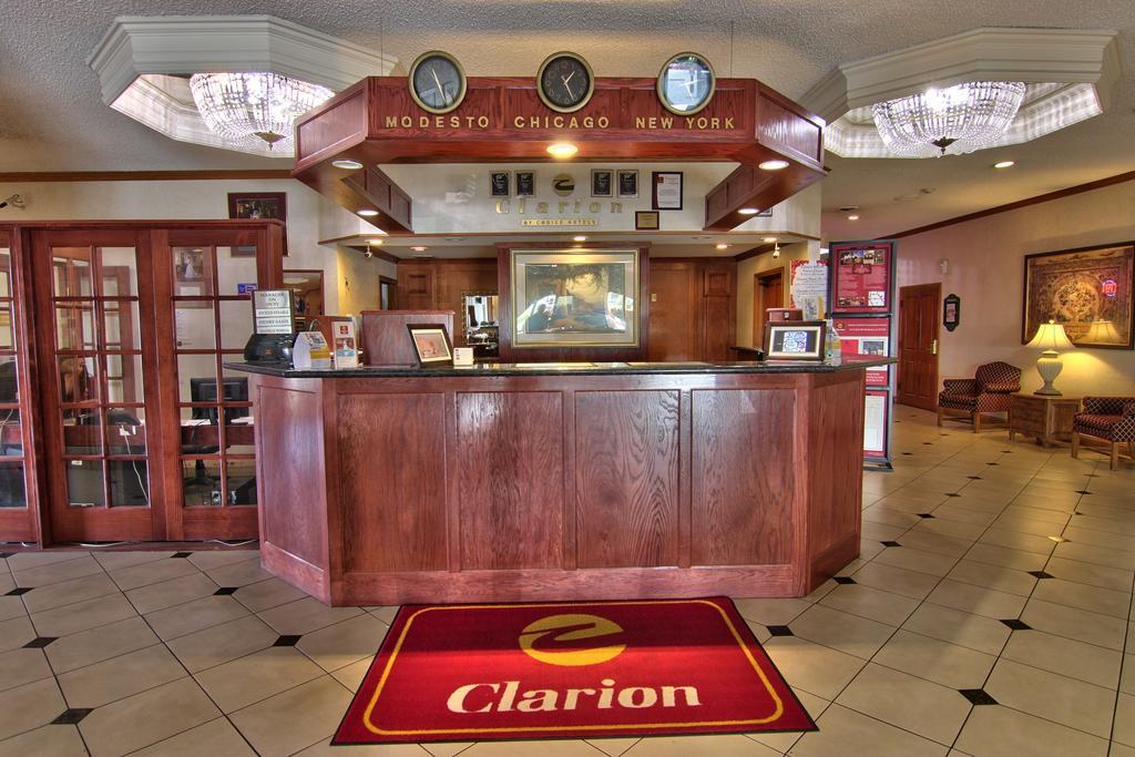 Clarion Inn Conference Center 莫德斯托 外观 照片