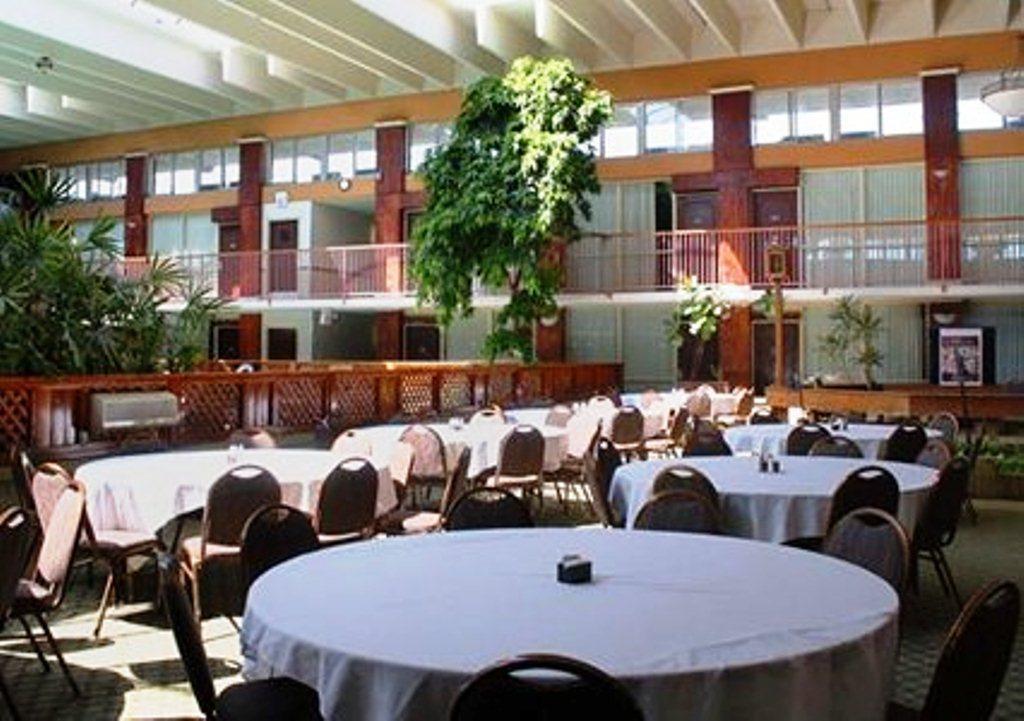 Clarion Inn Conference Center 莫德斯托 外观 照片