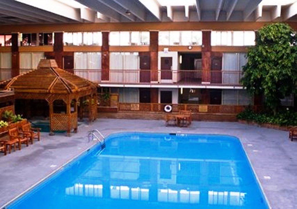 Clarion Inn Conference Center 莫德斯托 设施 照片
