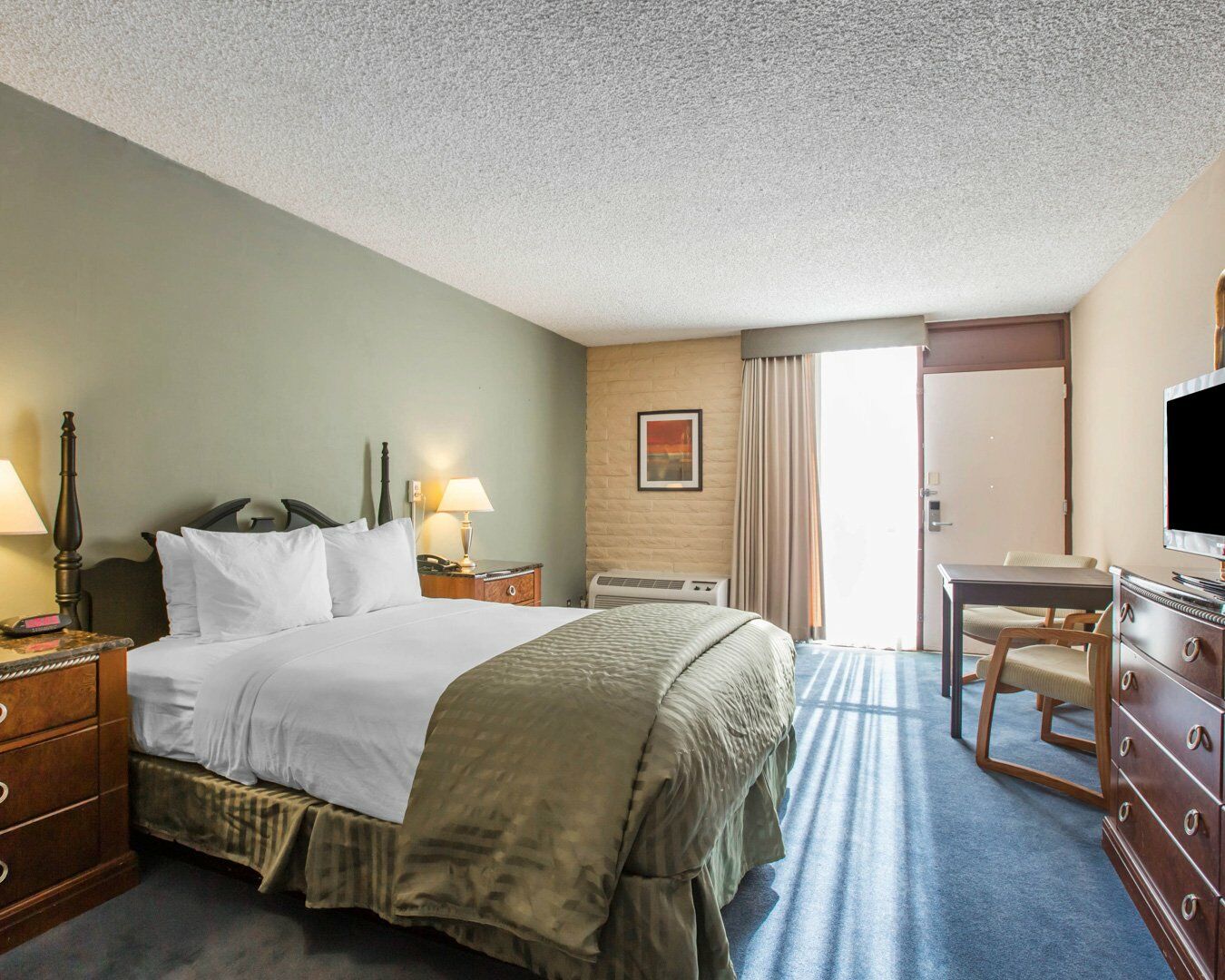 Clarion Inn Conference Center 莫德斯托 外观 照片